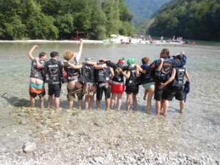 punk_rock_holiday_transfer_tolmin_1
